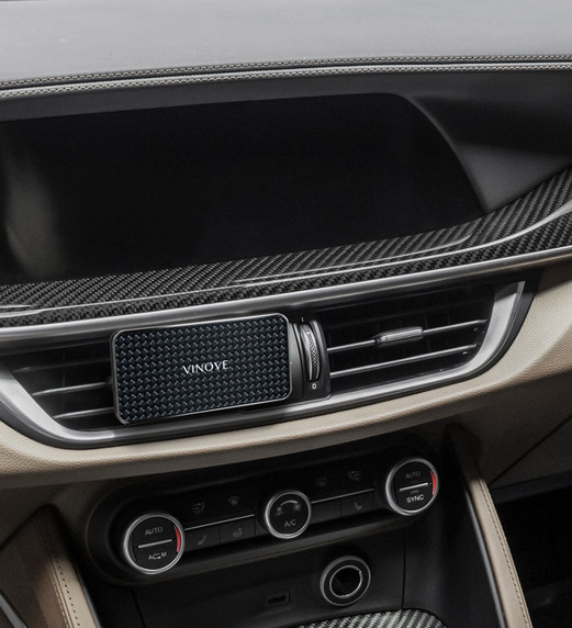 vinove-power-line-carbon-in-car-1