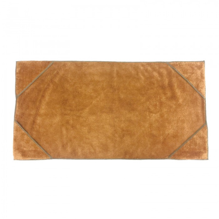 P161_2k-700x700