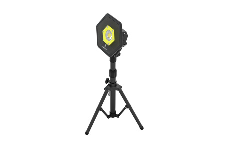 Tripod_SGL_Torch_4_i7_cutout